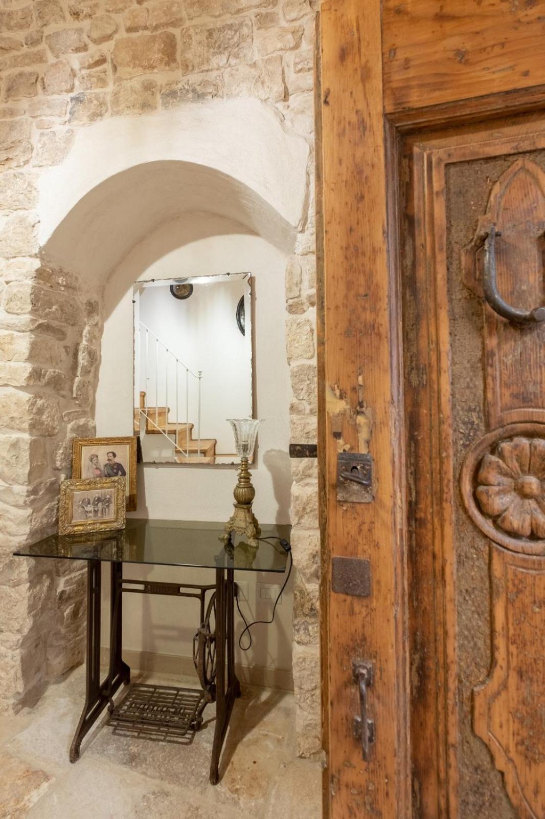 Готель Palazzo Rizzi Dimora Dei Templari Bitetto Екстер'єр фото